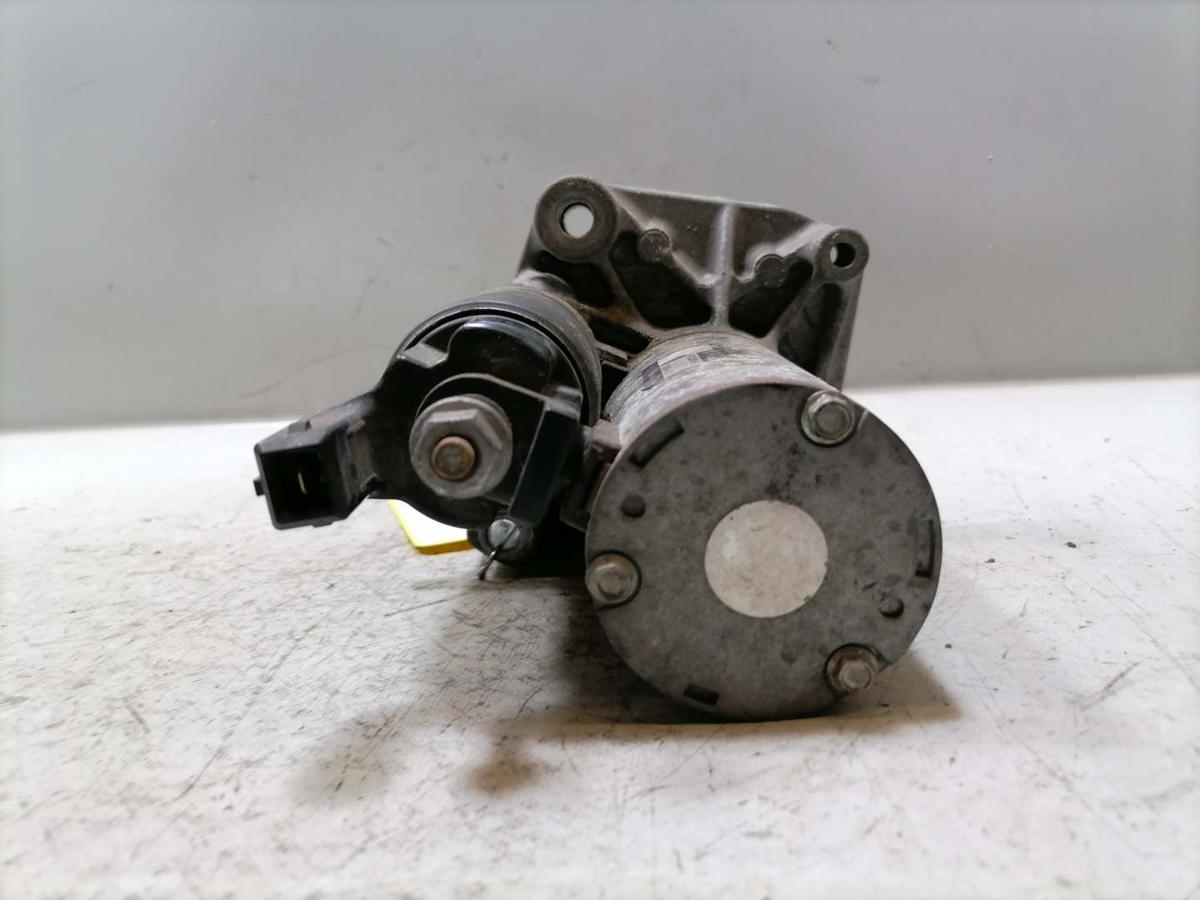 Peugeot 208 original Anlasser Starter 1,0 50KW Bj.2015